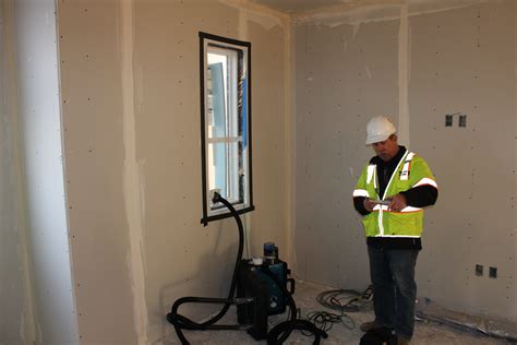 Water Leak Testing of Newly Installed Windows - TSI Energy Solutions