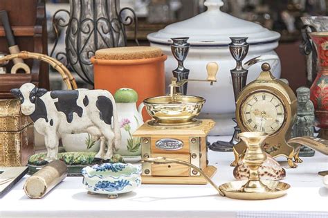 What Are Antique Collectibles And Which Are Most Valuable Lovetoknow