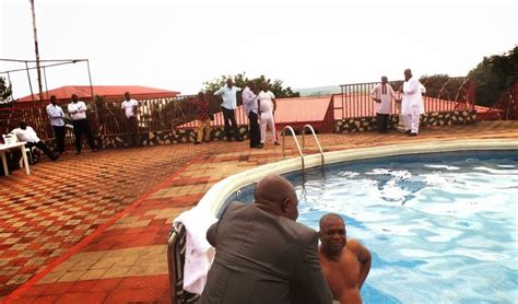 This Is Chukwudi Iwuchukwu S Blog A Topless Ex Governor Orji Uzor Kalu