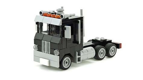 With enough legos and the right pieces, if you can imagine a design, you can usually build it! LEGO Old Semi Truck MOC Building Instructions - YouTube