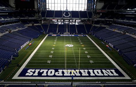 It illustrated how unsuitable outdoor baseball could be during texas summers. Travel Guide for a Colts Game in Indianapolis