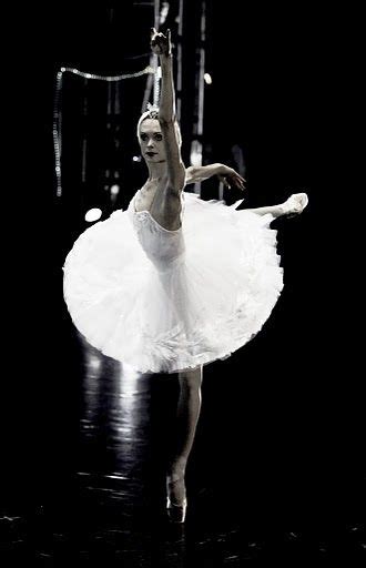 Ulyana Lopatkina Ballet Dancers Ballerinas Swan Lake Ballet Ballet