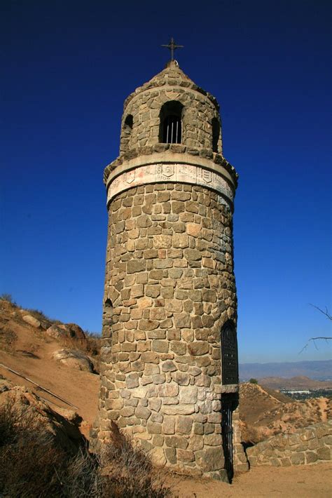Peace Tower Built In 1925 On Top Of Mount Rubidoux River Flickr