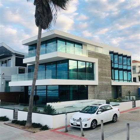 Modern San Diego Beach House