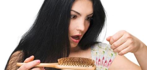 أسباب تساقط شعر الجسم عند النساء