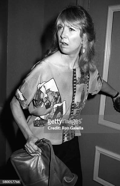 Teri Garr Photos Photos And Premium High Res Pictures Getty Images