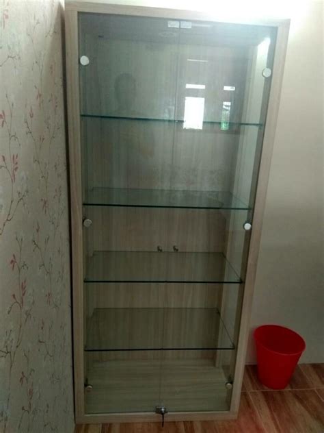 Daftar harga lemari rumah terbaru bulan ini tercatat bersama hargabulanini.com sebagai informasi buat anda pembaca semua. Inspirasi Populer 42+ Lemari Kaca Untuk Pajangan
