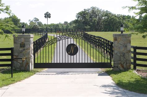 Gates And Entrances Double R Manufacturing