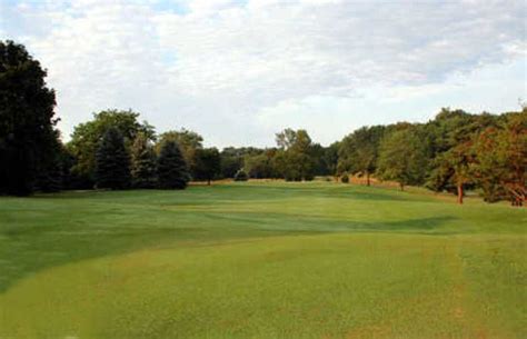 Preservenatural At Binder Park Municipal Golf Club In Battle Creek