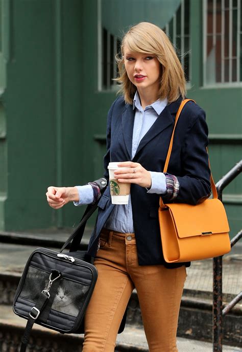Taylor Swift Casual Style - Out in NYC - March 2014 ...