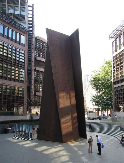 리처드 세라 지주 1987 강철 높이 168 M55 Foot 리버풀역 영국 Richard Serra