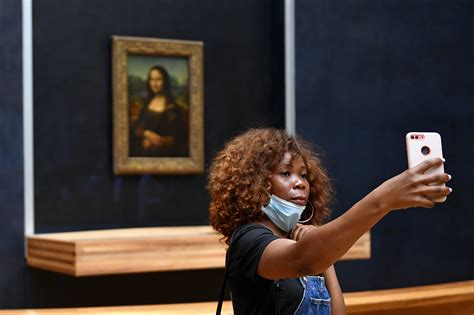 ‘mona Lisa Is Back On View But With New Rules For Viewing Observer