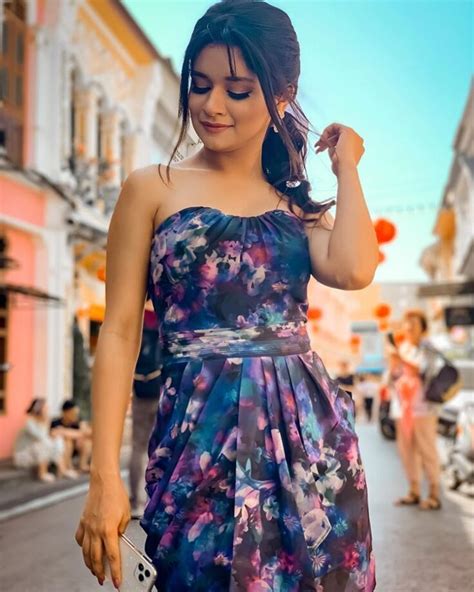 Avneet Kaur Top 5 Hottest One Piece Dresses That You Should Have In Your Wardrobe