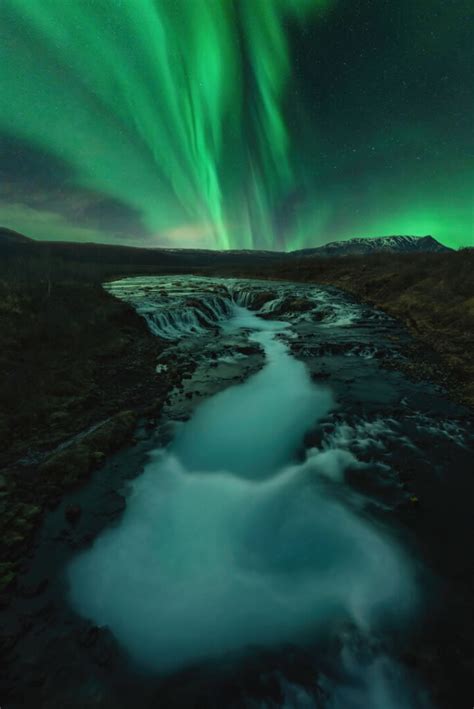 25 Stunning Images From 2022 Northern Lights Photographer Of The Year