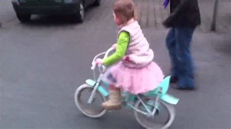 Talithas St Ride On Her Bike Without Stabilisers YouTube
