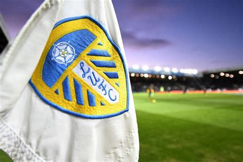 Official instagram account of leeds united #lufc www.tiktok.com/@leedsunited. Sucesso de vendas, Leeds United se aproxima de acordo com ...