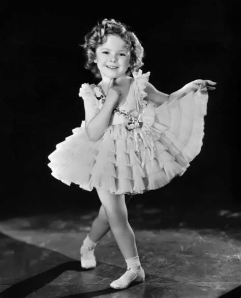 35 Amazingly Cute Photos Of Shirley Temple As A Child In The 1930s