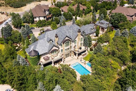 14000 Square Foot Stucco And Stone Mansion In Sandy Ut The American