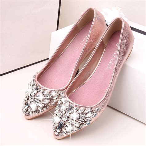 2019 New Women Flat Shoes Shiny Crystal Ballet Shoes Pointy Toe Bling