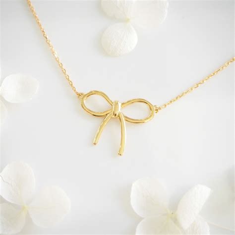 18ct Yellow Gold Bow Necklace Cerrone Jewellers