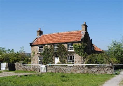 Rose Cottage Charming Grade Ii Listed Holiday Cottage In Beautiful
