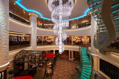 Последние твиты от cruise (@cruise). Overview of Norwegian Getaway Cruise Ship Interiors