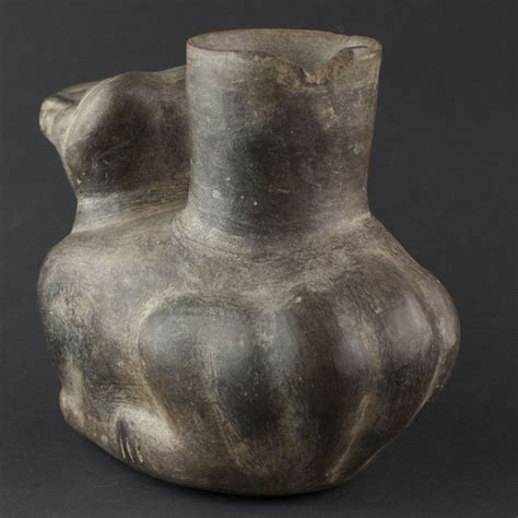Moche Pottery Pre Columbian Moche Pottery Frog Vessel High145cm