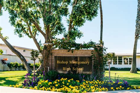 Bishop Montgomery High School 蒙哥馬利主教高中 Isc國際學生中心