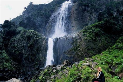 Air terjun tumpak sewu harga tiket: 10 Air Terjun Menawan di Sumatera Utara dengan Fakta ...