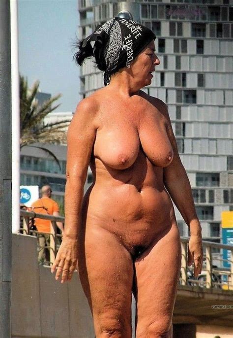 Granny Naked On Vacay Babeslovemybigcock