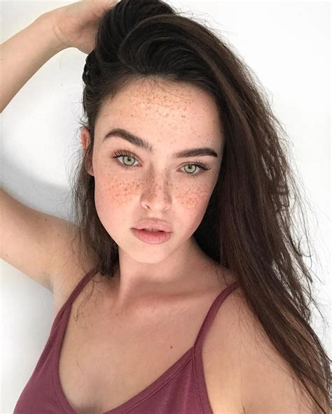 see this instagram photo by jesssiecaa 941 likes beautiful freckles freckles makeup