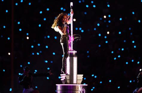 Jennifer Lopez’s Pole Dance Moves At Super Bowl 54 Halftime Show Watch Billboard Billboard