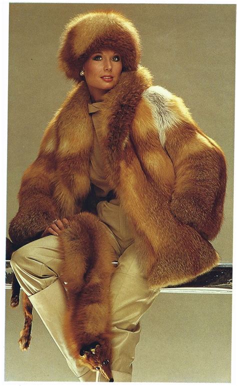 Pin By Thelma Rodriguez On Red Fox Fur Fur Fashion Fur Coat