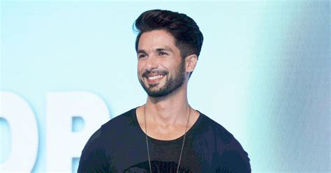 Shahid Kapoor Shares Secrets About His Dating Life Talks About His