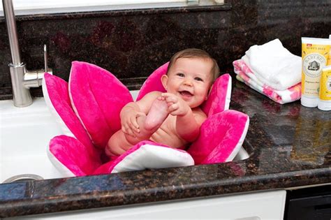 The Blooming Bath Is The Most Comfortable Baby Bath For Your Child