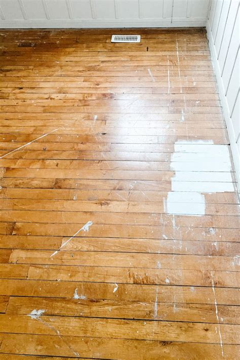 How To Paint Hardwood Floors No Sanding Required Iekel Road Home