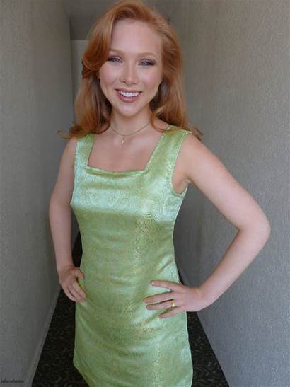 Molly Quinn Wallpapers Latest Actor Actress Photoshoot