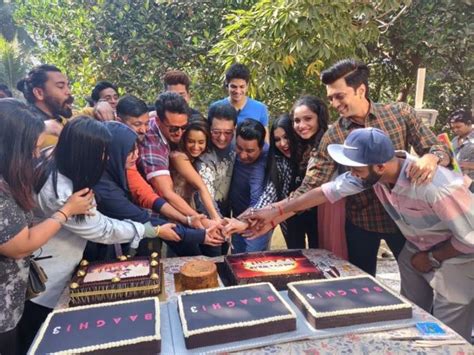 Shraddha Kapoor Tiger Shroff And Riteish Deshmukh Celebrate Last Day Of