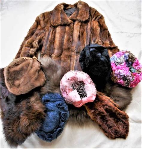 box lot vintage ladies fur clothing and access coat shawls hats etc sold for 37 2018