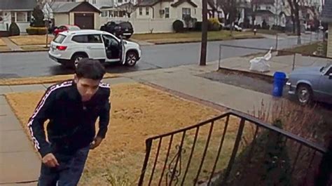 2 Suspects Sought In Valley Stream Package Thefts Police Say Newsday
