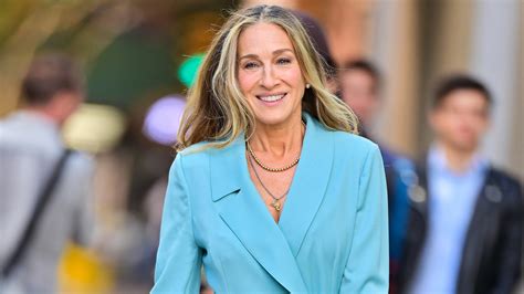 Sarah Jessica Parker Before And After The Evolution Of Her Beauty Look World Stock Market