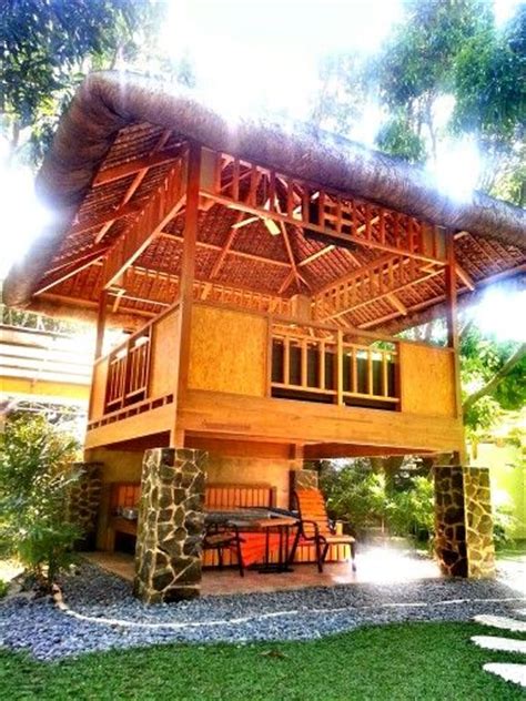 The bahay kubo, or nipa hut, is a type of stilt house indigenous to the cultures of the philippines. Nipa hut | I ️ LAGUNA | Hut house, Bamboo house, Rest house