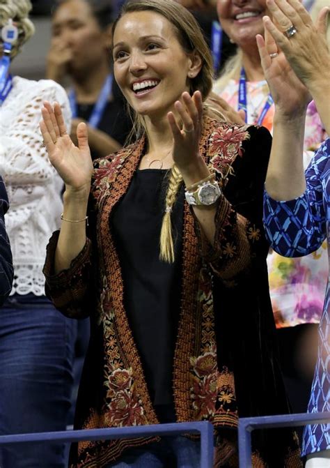 Apprentice of life ✨ ceo of @novakfoundation director of @orgnlmagazine #originalniglas podcast ‍ jelenadjokovic.com linktr.ee/jelenadjokovic. Novak Djokovic wife: Meet French Open star's wife Jelena ...