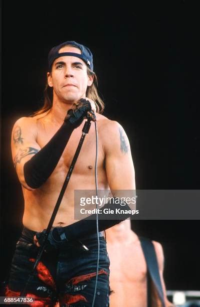 Anthony Kiedis Pictures Photos And Premium High Res Pictures Getty Images