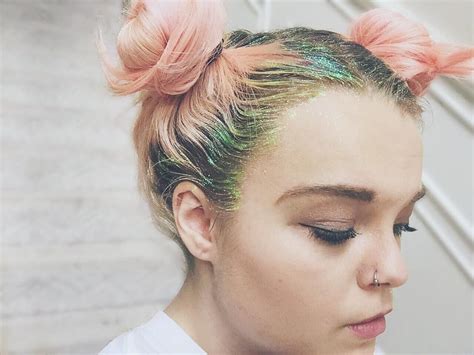 glitter roots is the easiest hair trend to take over instagram glitter roots hair hair trends