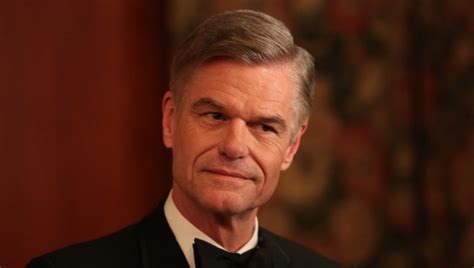 Harry hamlin playing jim cutler in season six of mad men. Catching Up With Mad Men's Harry Hamlin :: TV :: Features ...