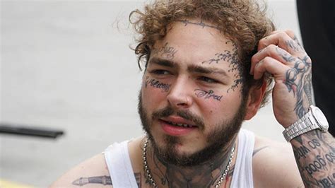 Austin richard post (born july 4, 1995), known professionally as post malone, is an american rapper, singer, songwriter, record producer, and actor.malone has gained acclaim for blending a range of genres including hip hop, r&b, pop, trap, rap rock, and cloud rap.malone is known for his introspective songwriting and variegated vocal styles on his music. Post Malone @ Sziget Festival, 11 August - XpatLoop.com