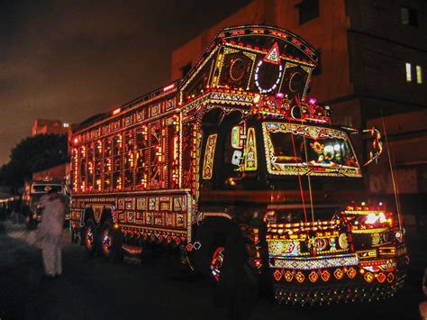 Truck Art In Pakistan A Cultural Expression Of Pakistan