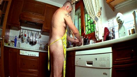 Blowjob In The Kitchen While Washing Dishes Kemaco Spanish Gonzo