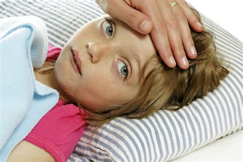 Mononukleoza Zaka Na U Dziecka Przyczyny Objawy Leczenie Wylecz To